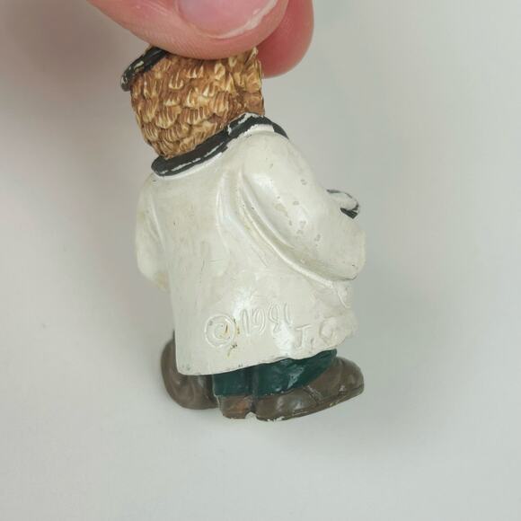 JC Owl People Doctor Owl & Country Girl Anthropomorphic Frog Playing Accordion - Picture 4 of 4